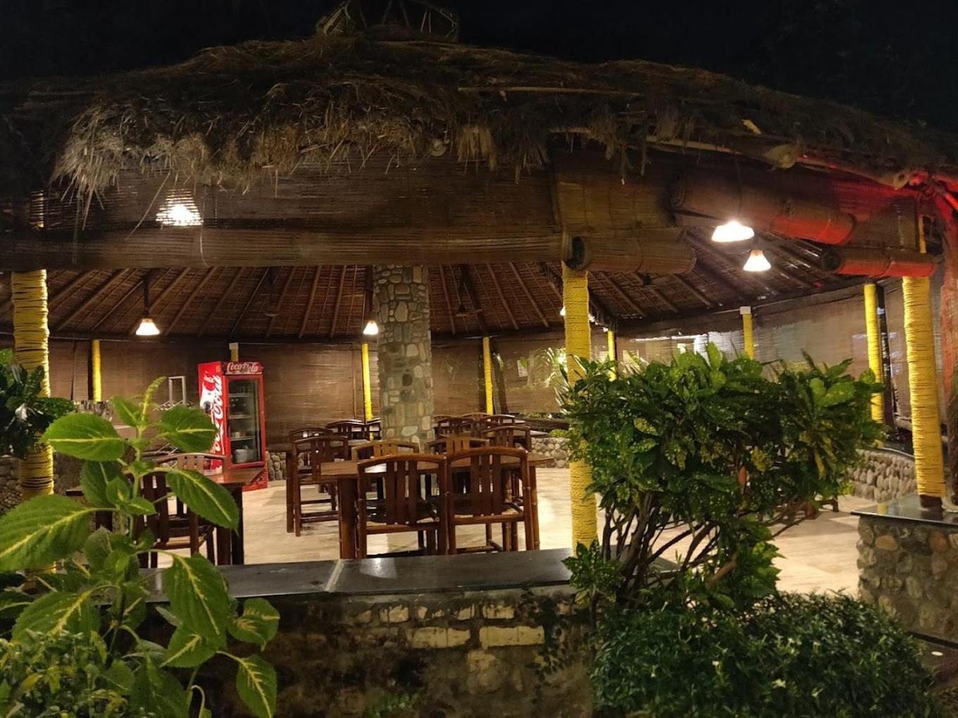 Corbett Wild Resorts & Spa Garjia エクステリア 写真