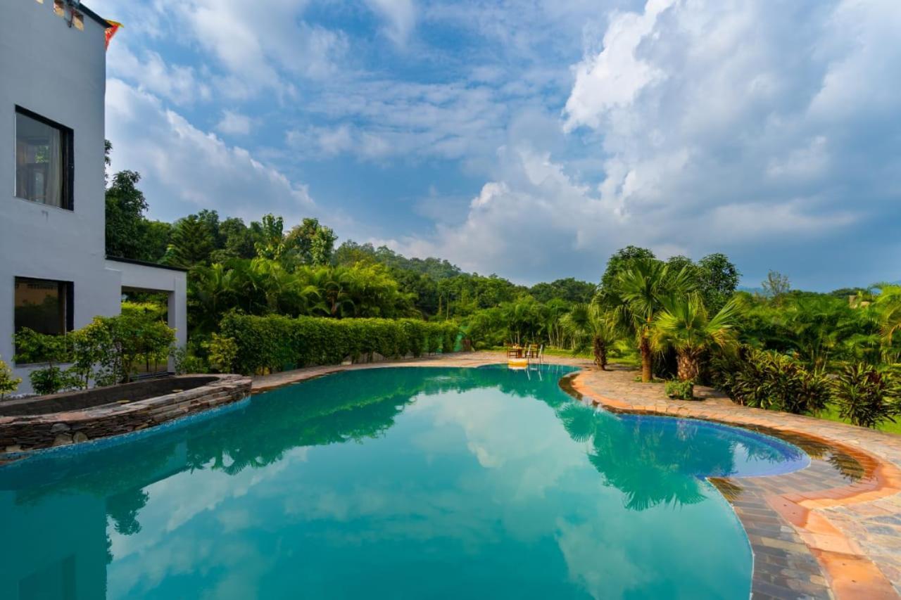 Corbett Wild Resorts & Spa Garjia エクステリア 写真